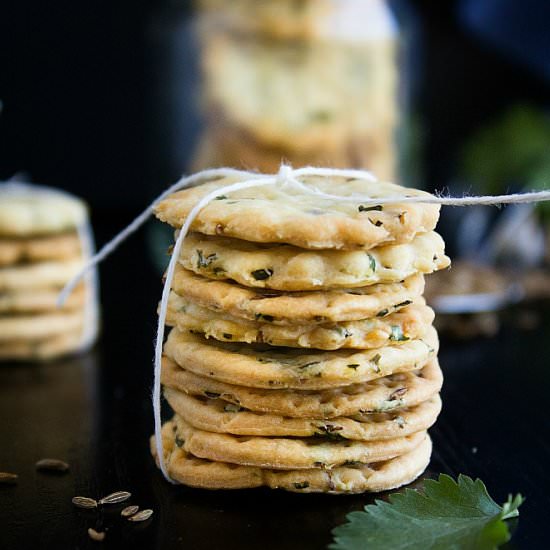 Herbed Baked Papdi/Indian Cracker