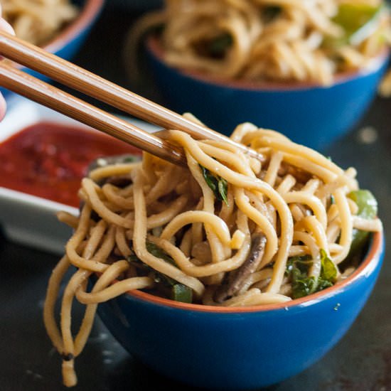 Garlicky Vegetable Lo Mein
