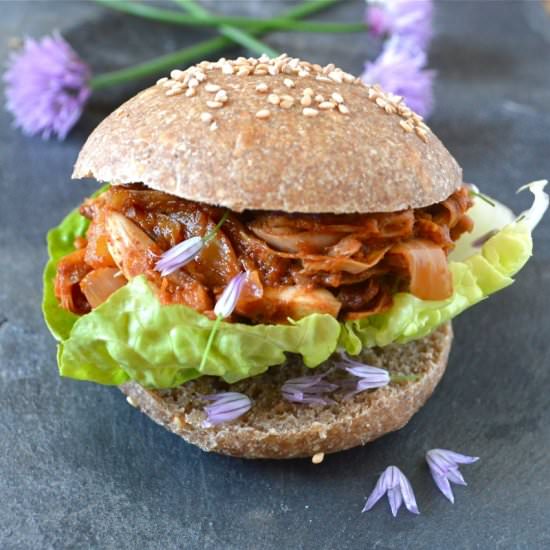 Pulled Jackfruit in a Burger Bun