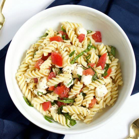 Caprese Pasta Salad
