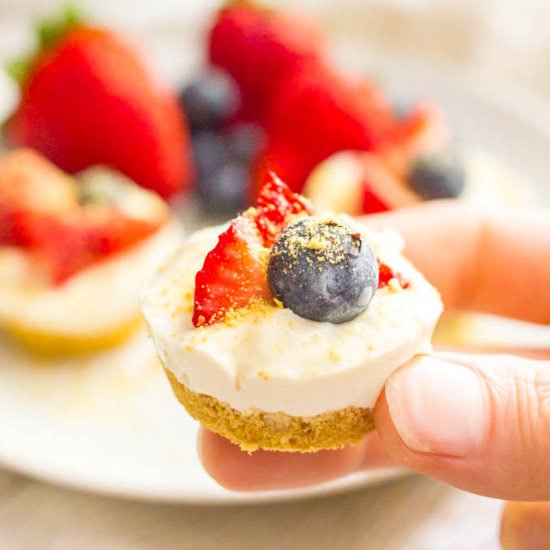 Healthy No-bake Cheesecake Bites