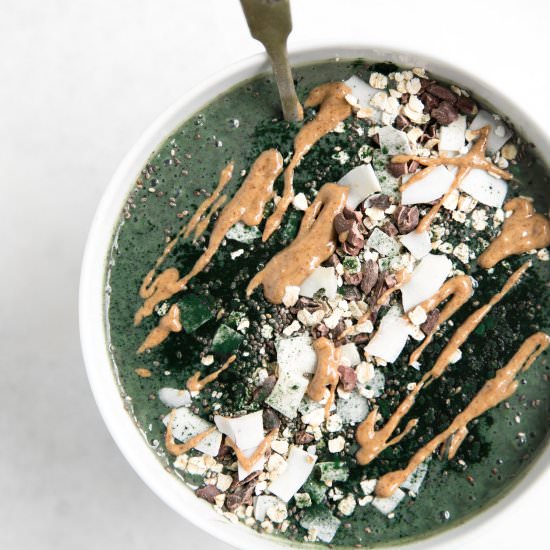 Spirulina Smoothie Bowl