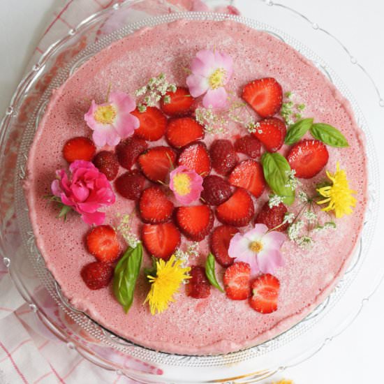 Frozen Strawberry Cake