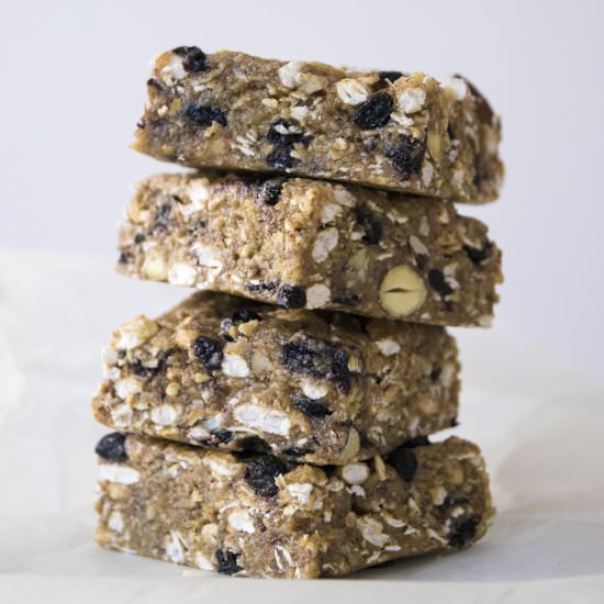 Blueberry, Almond + Oat Power Bars