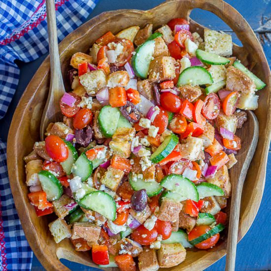 Easy Greek Panzanella Salad