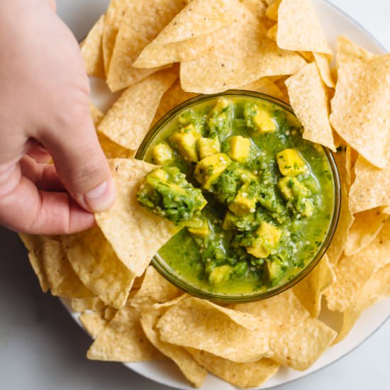 5 Minute Tomatillo Avocado Salsa