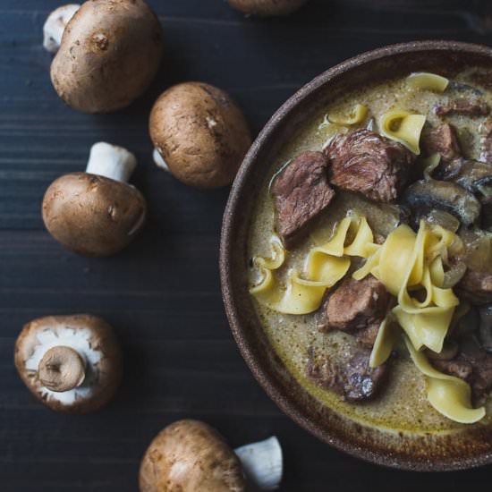 Healthy Slow Cooker Beef Stroganoff