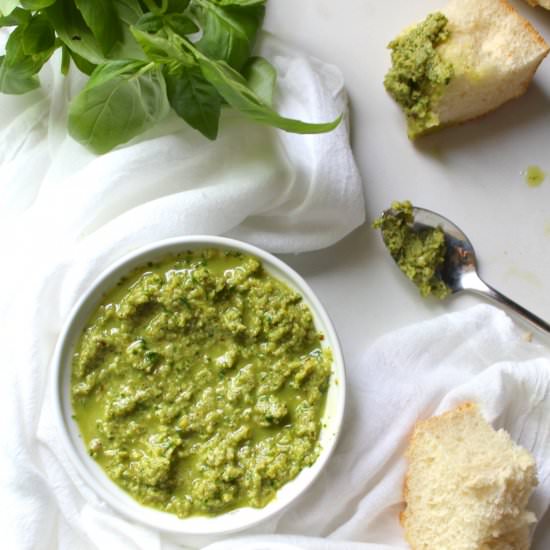 Vegan Pesto Mayo