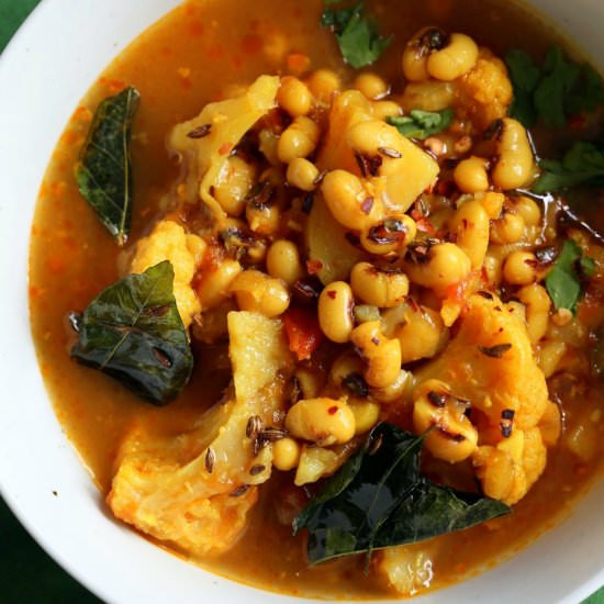 Instant Pot Black Eyed Pea Curry