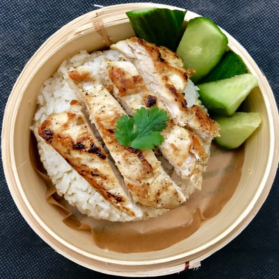 Simple Chicken and Garlic Rice