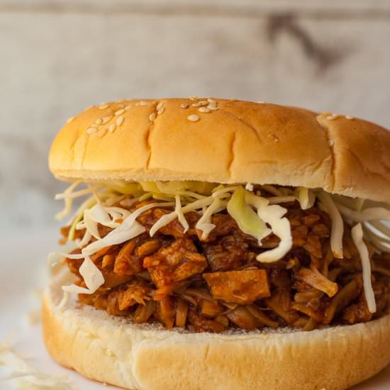 Instant Pot Pulled BBQ Jackfruit