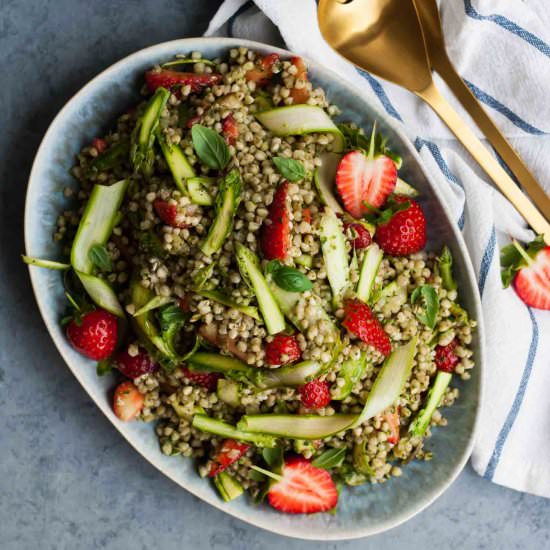Strawberry Asparagus Salad