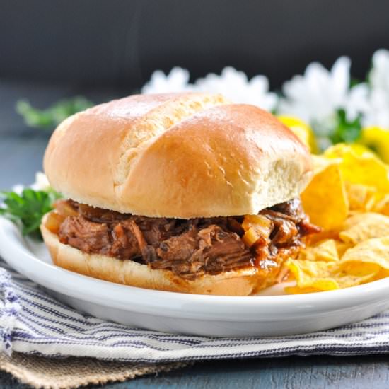 Slow Cooker Beef Barbecue