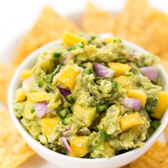 Spicy Mango Guacamole