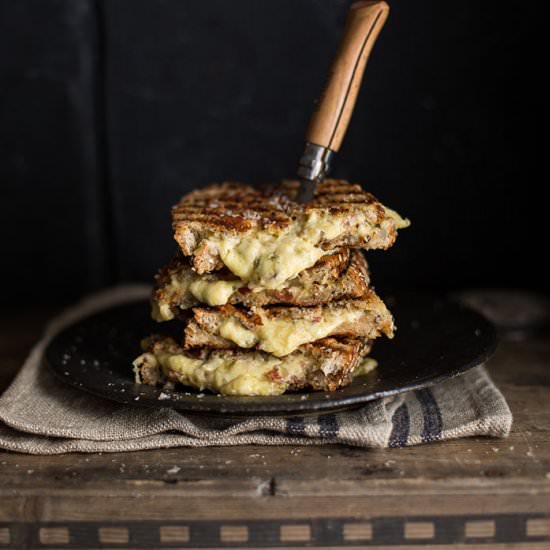 chili popper grilled cheese