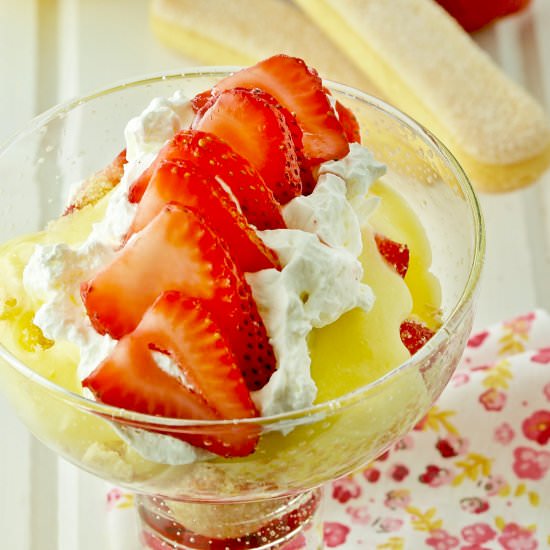 Lemon Curd Parfait with Berries