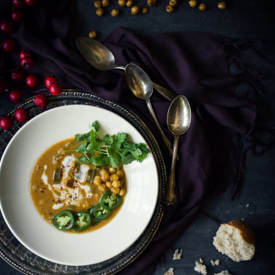 Vegan Chickpea Quinoa Soup