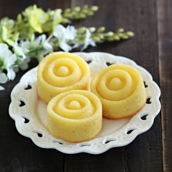 Lemon Drizzle Cakes