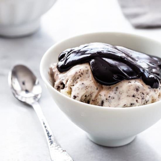 Homemade Hot Fudge Sauce