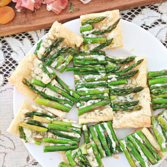 Asparagus & Gorgonzola Puff Pastry