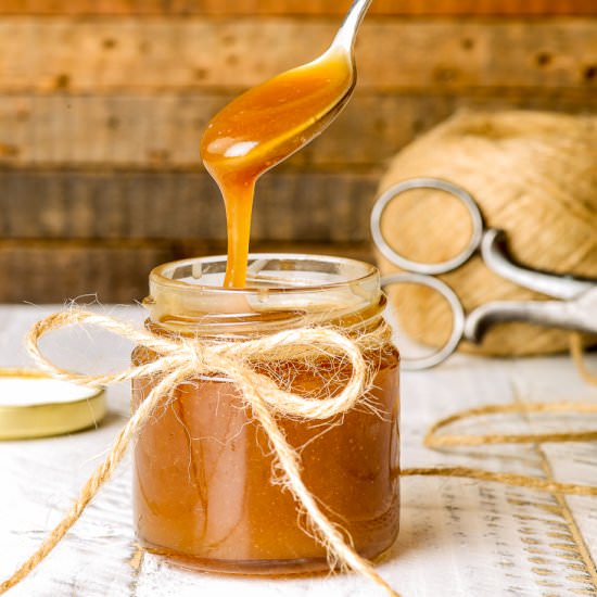 Vegan Caramel Sauce