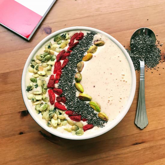 Peach Smoothie Bowl