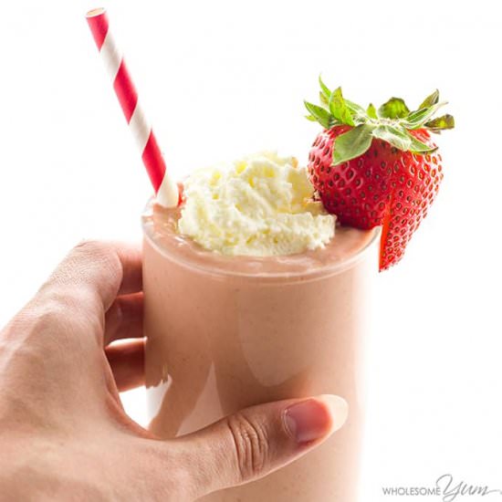 Low Carb Strawberry Smoothie (Keto)