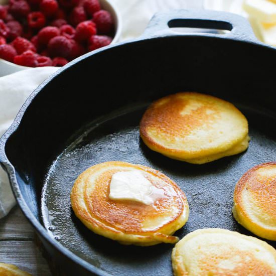 Hoe Cakes – Cornmeal Pancakes