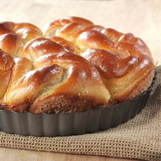 Taro Swirl Bread