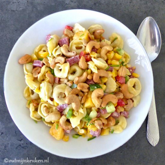 Tortellini Salad with Mango
