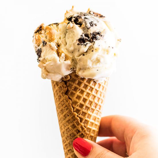 No-churn Peanut Butter Oreo Ice Cream