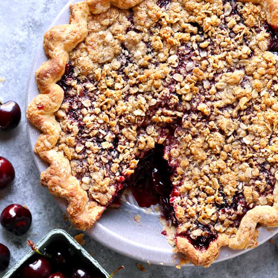 Cherry Crumble Pie
