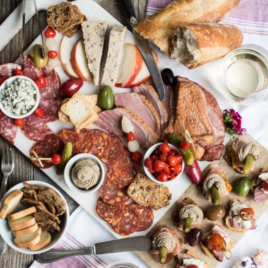 A Summer Charcuterie Board