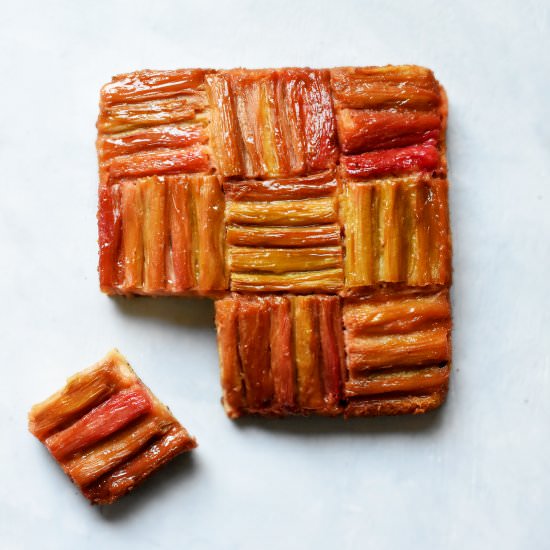 Rhubarb Tatin Cake