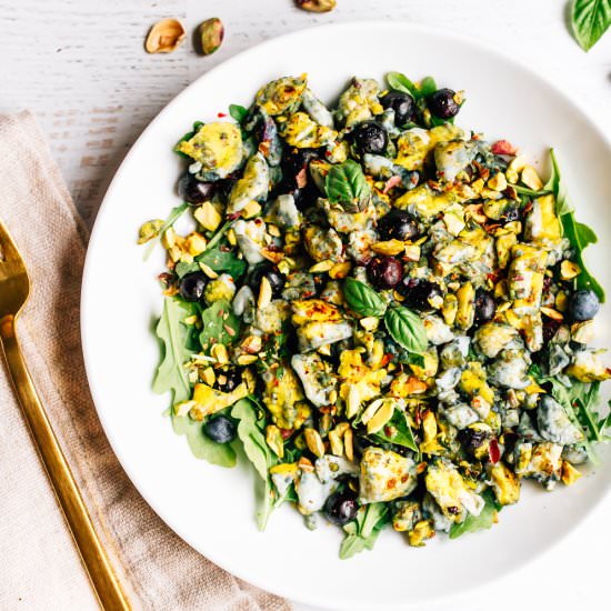 Blueberry Eggs Breakfast Salad