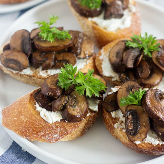 Mushroom Goat Cheese Crostini