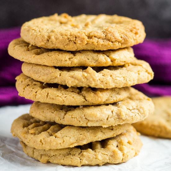 4 Ingredient Peanut Butter Cookies