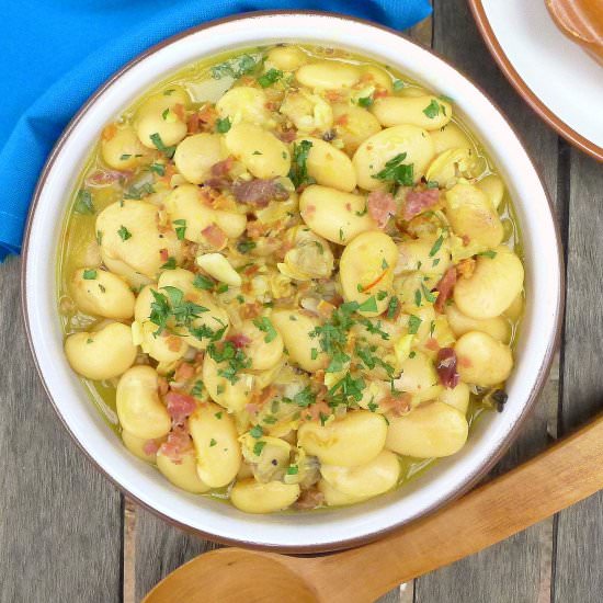 Clams with Butter Beans and Saffron