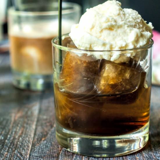 Boozy Root Beer Float (Low Carb)