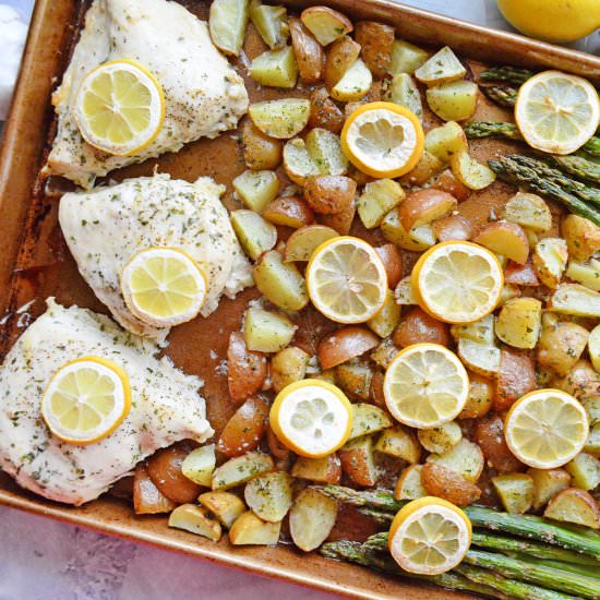 Sheet Pan Lemon Garlic Chicken Dinner