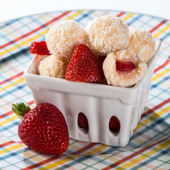 Strawberry Beijinhos de Coco
