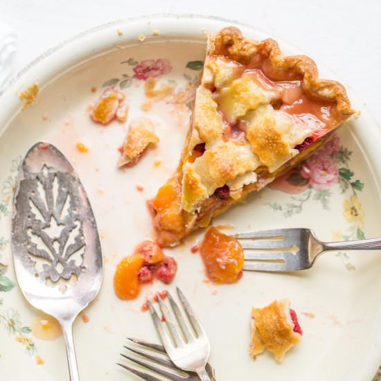 Peach Raspberry Pie & Lattice Crust