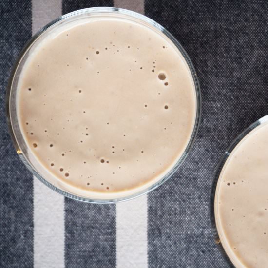 Banana, PB and Almond Smoothie