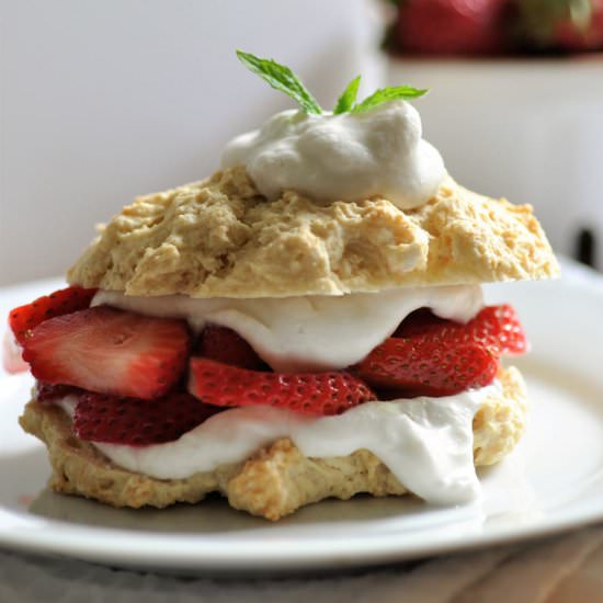 Vegan Strawberry Shortcake