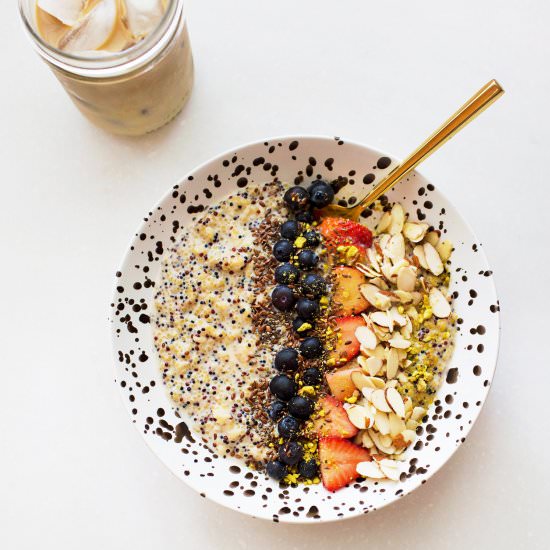 Quinoa Breakfast Bowl