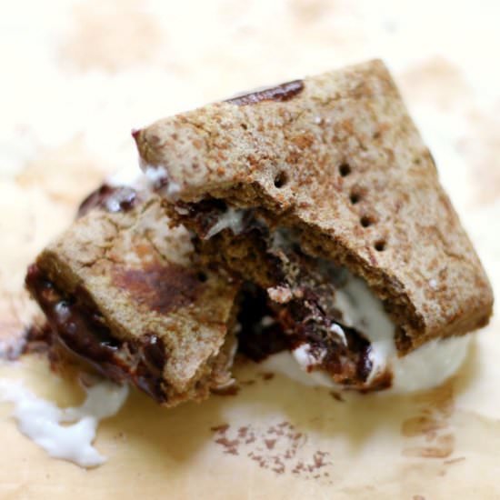 Easy Microwave GF/V S’mores