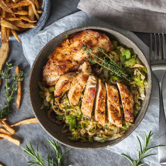 Grilled Chicken on Cabbage