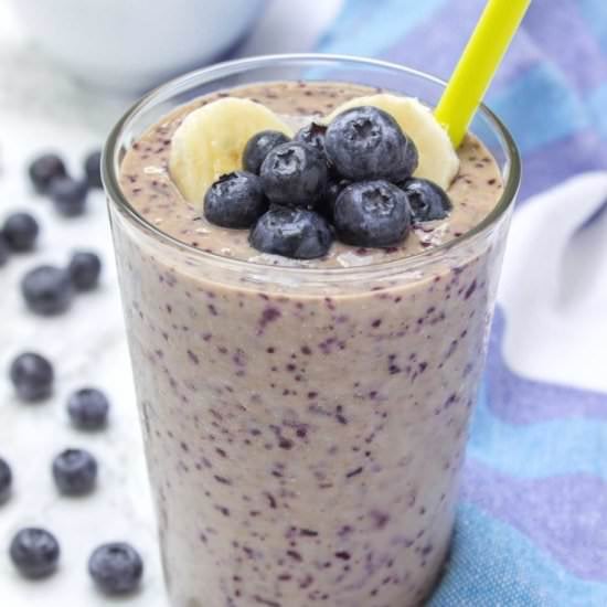 Blueberry Banana Chia Smoothie