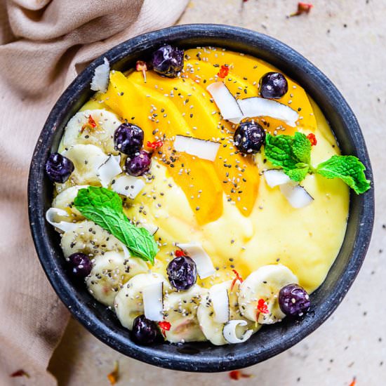 Mango Banana Smoothie Bowl