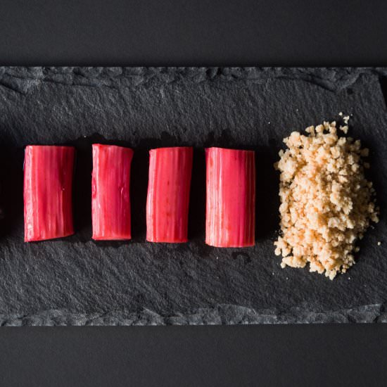 Roasted Rhubarb with Crumble